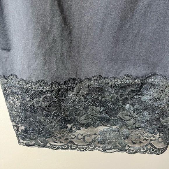 Studio Y Chocolate Brown Lace Trim Cami Tank Top Size Medium Y2K Party Layer - Picture 4 of 7